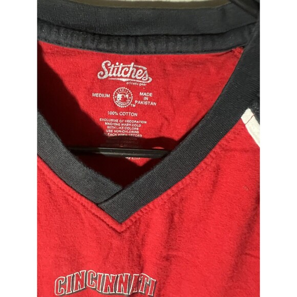Stitches Athletic Shirt Cincinnati Reds Youth Medium Red Sleeveless - Picture 2 of 3